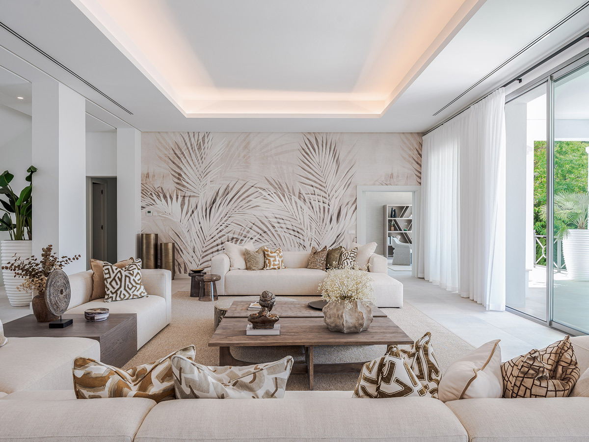 before-&-After-lounge-luxury-villa-Marbella-Madroñal